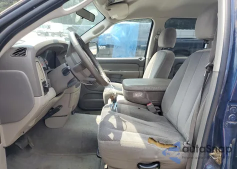 2004 Dodge Ram 1500 St z USA, uszkodzony, nr VIN 1D7HA18NX4J287021